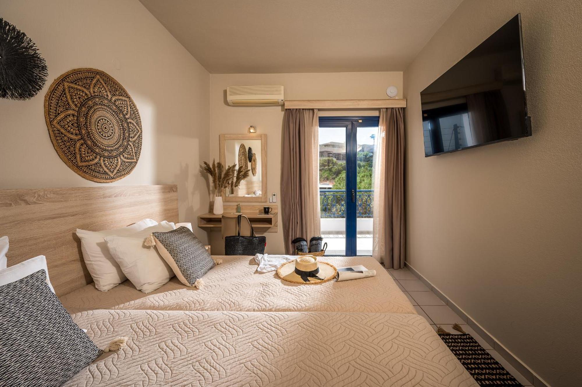Cretan Seaside Boutique Hotel Hersonissos  Exterior photo